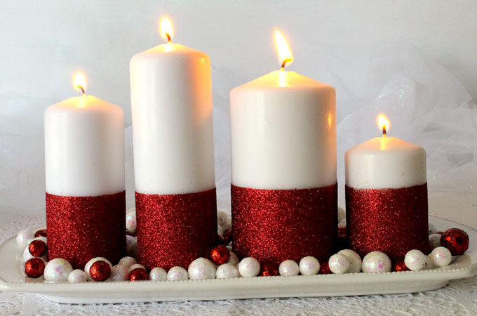 Simple & Elegant Christmas Candle Decor Ideas