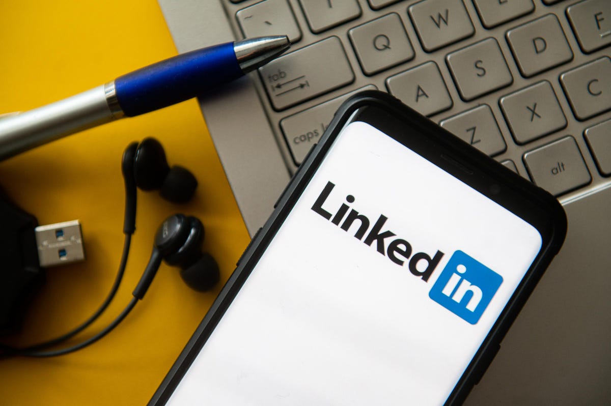 Best Practices for Contacting Recruiters on LinkedIn