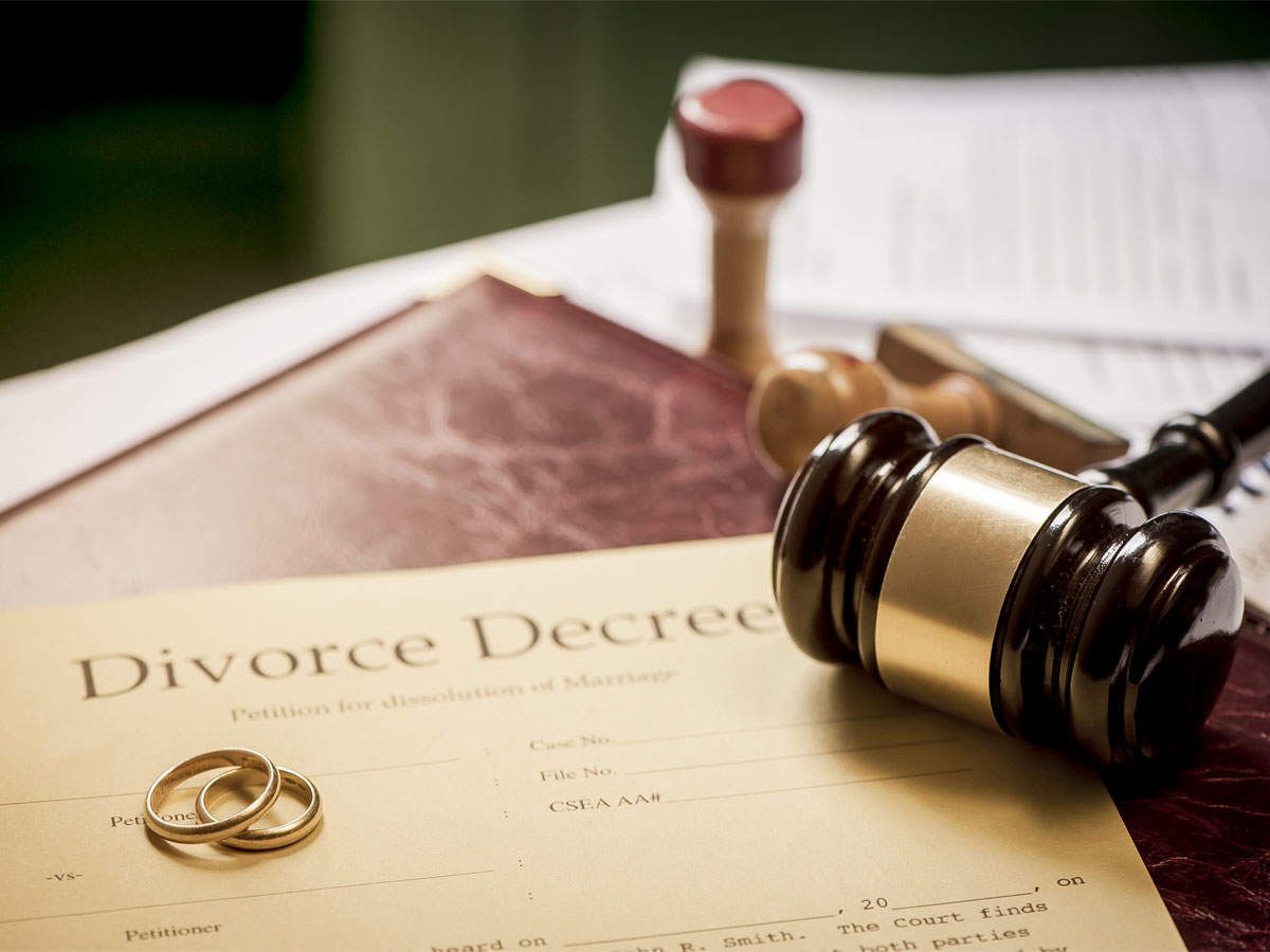 What to Expect When Hiring a Divorce Lawyer