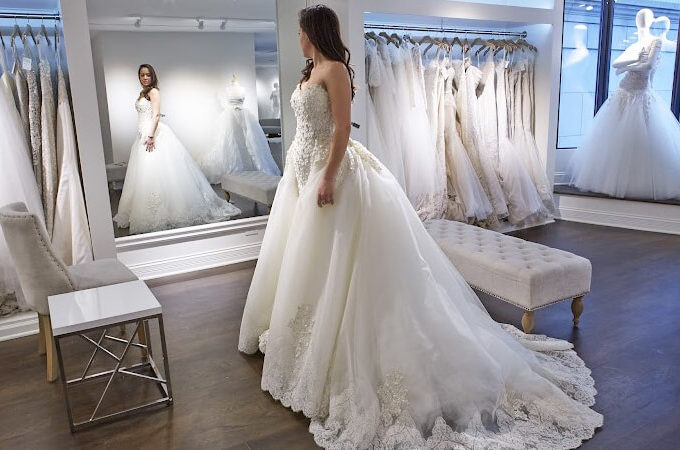 5 Tips to select the best wedding dress as a bride